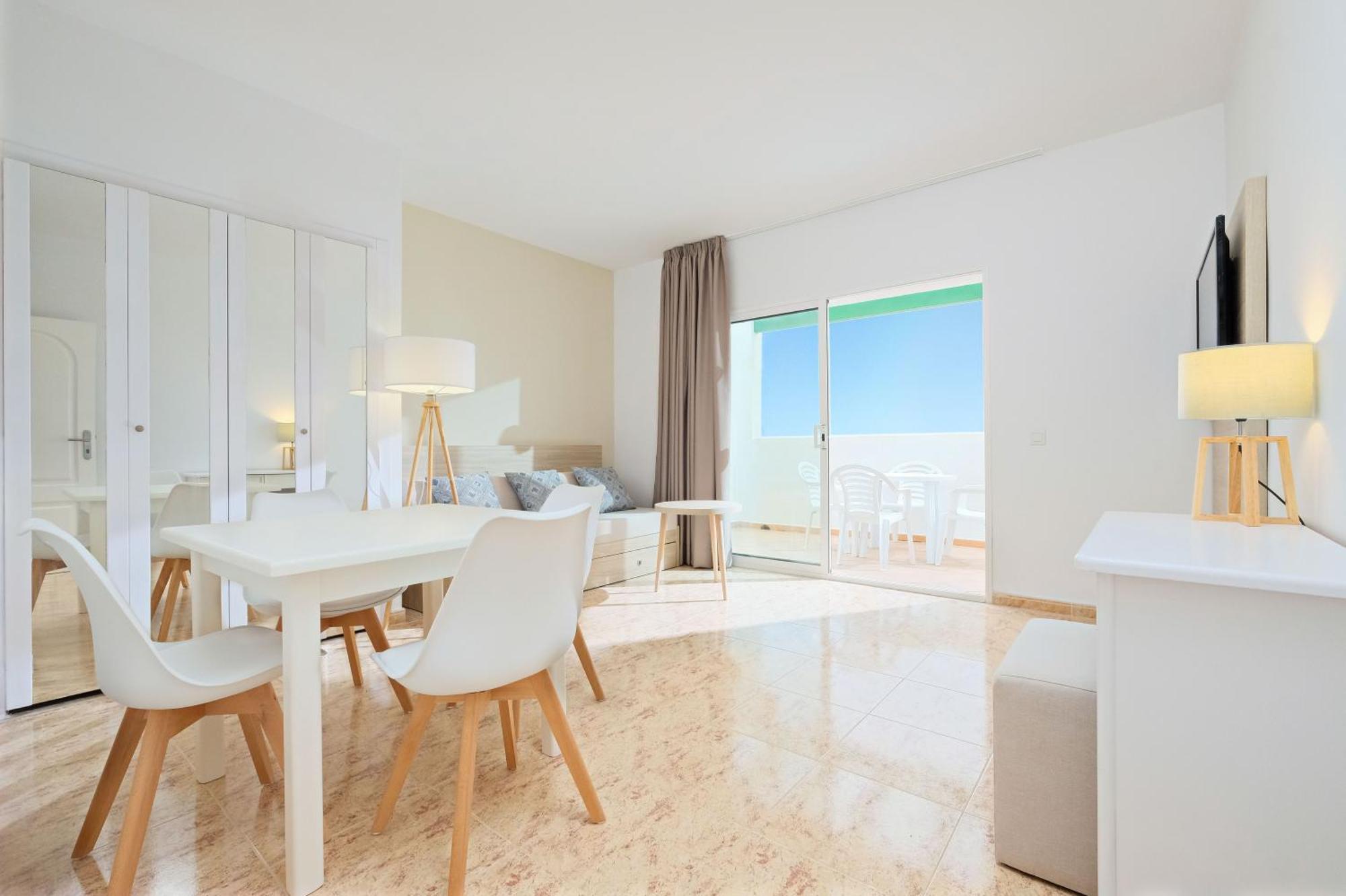 Hotel Moon Dreams Marina Parc Na Macaret Bilik gambar